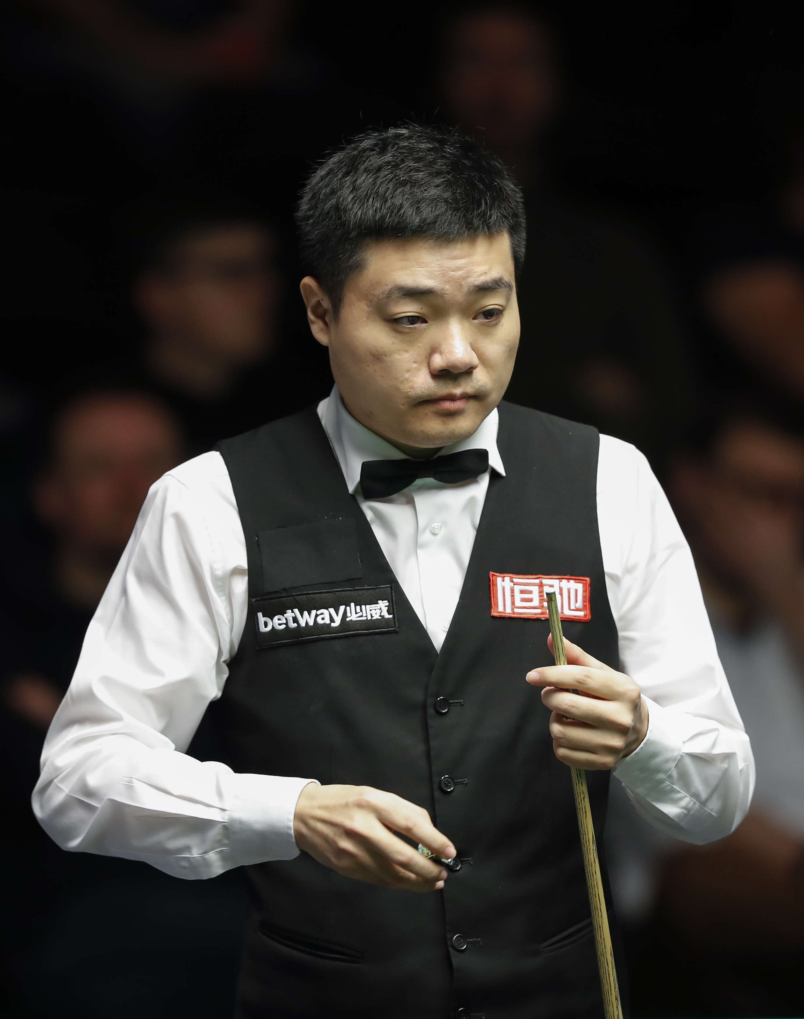 岛男篮暂时 岛男篮暂时