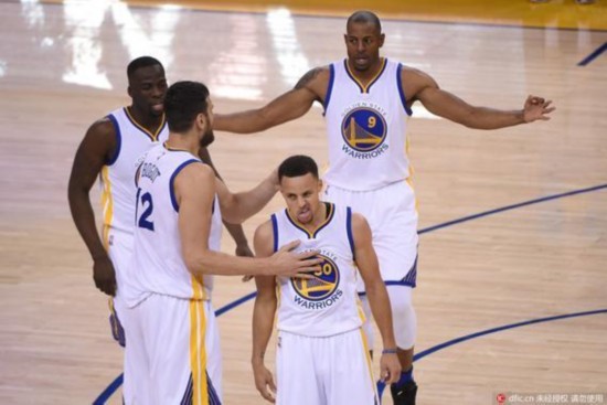 他身高臂长 他身高臂长