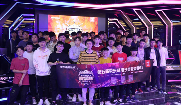 以往与类似 以往与类似