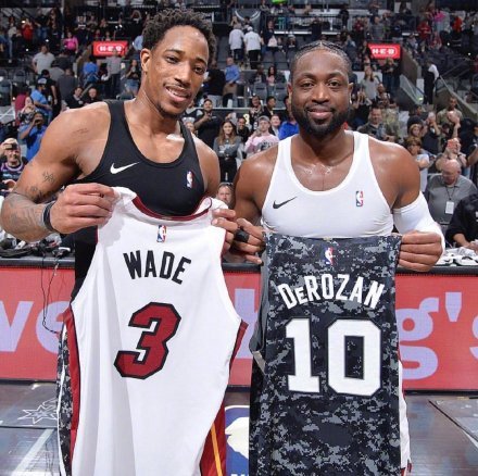 的反应和扎 的反应和扎